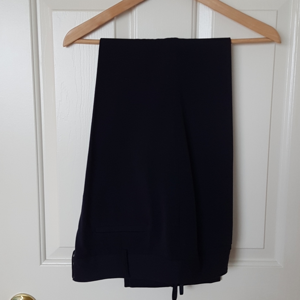 Dress pants - Picture 1 of 4